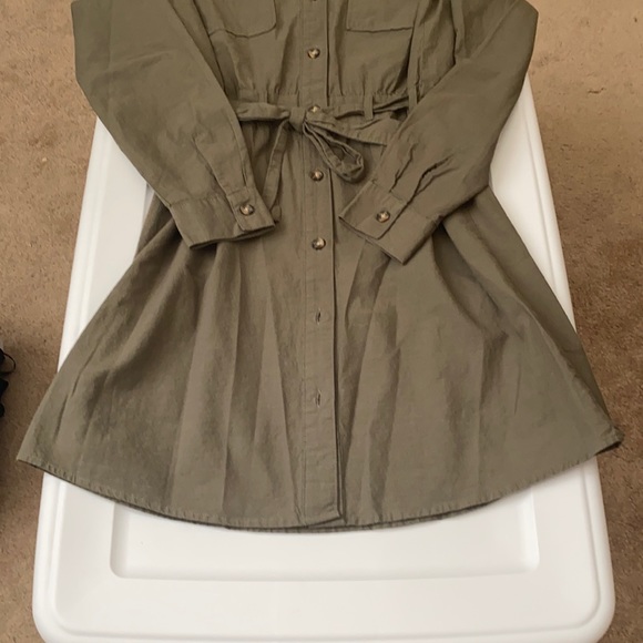 NWOT Army Green Cargo Style Dress - Picture 3 of 5
